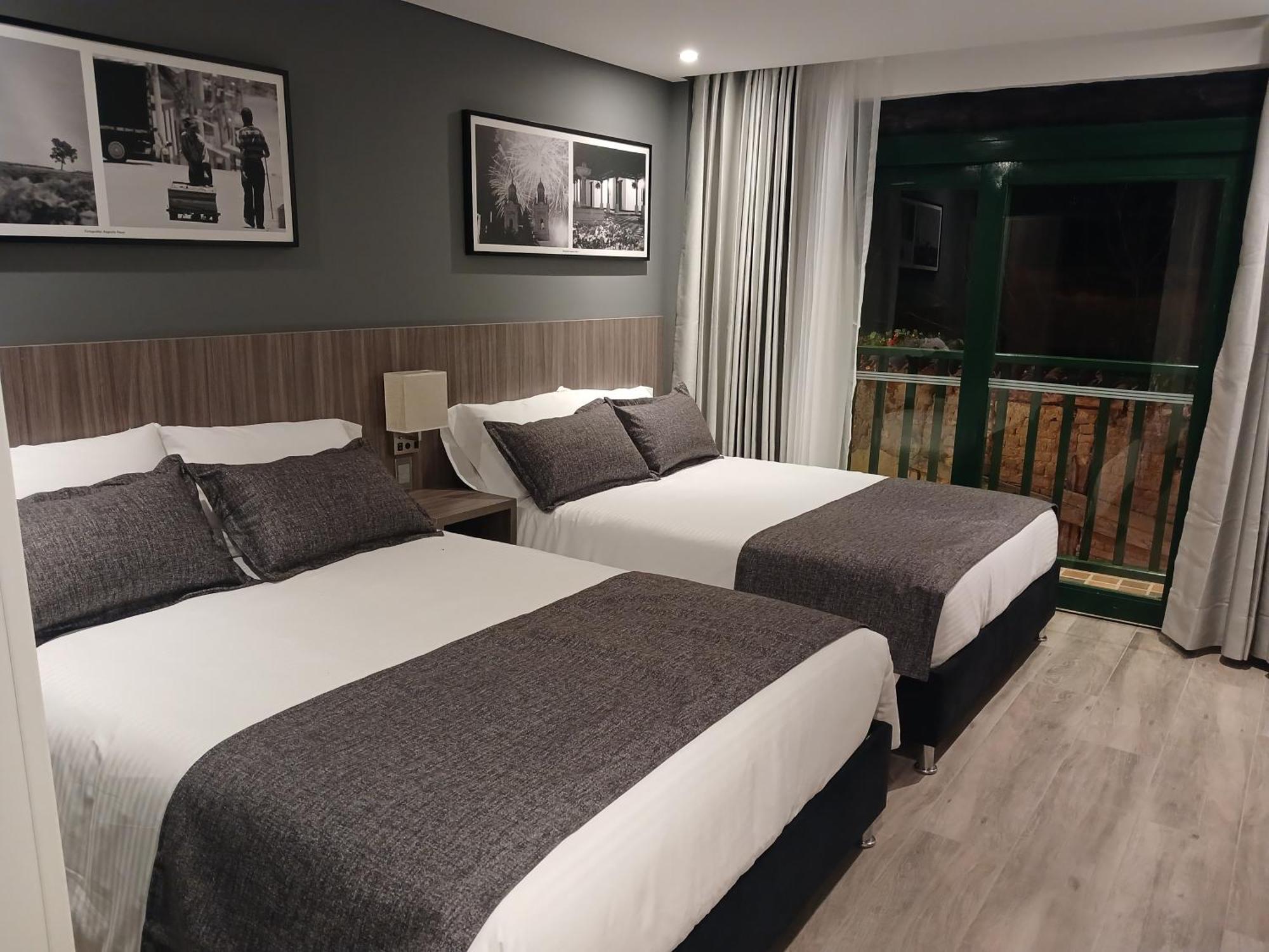 Hotel Santino Jenesano Zewnętrze zdjęcie