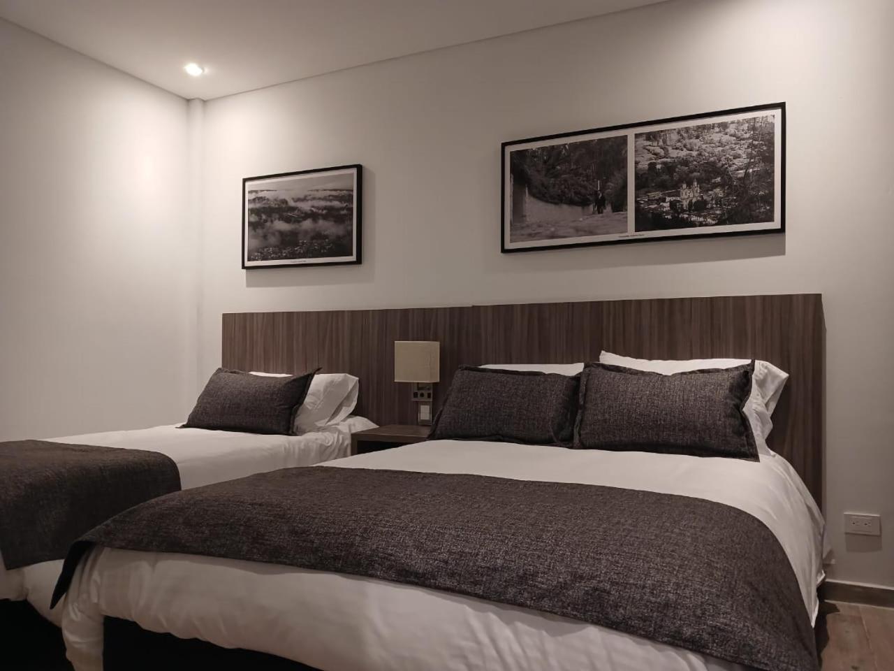 Hotel Santino Jenesano Zewnętrze zdjęcie