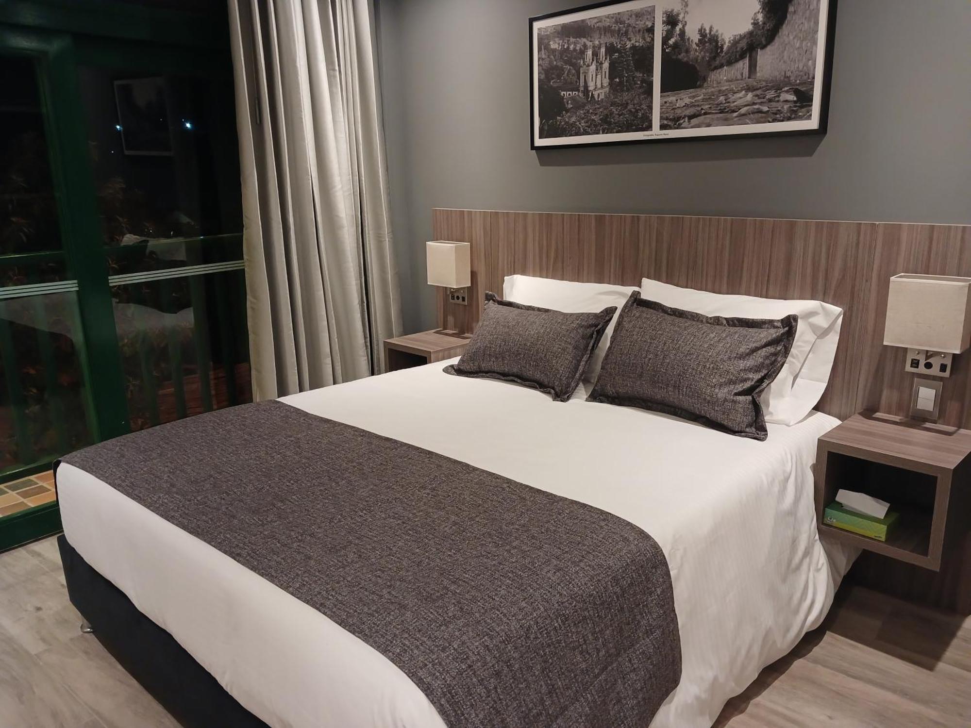 Hotel Santino Jenesano Zewnętrze zdjęcie