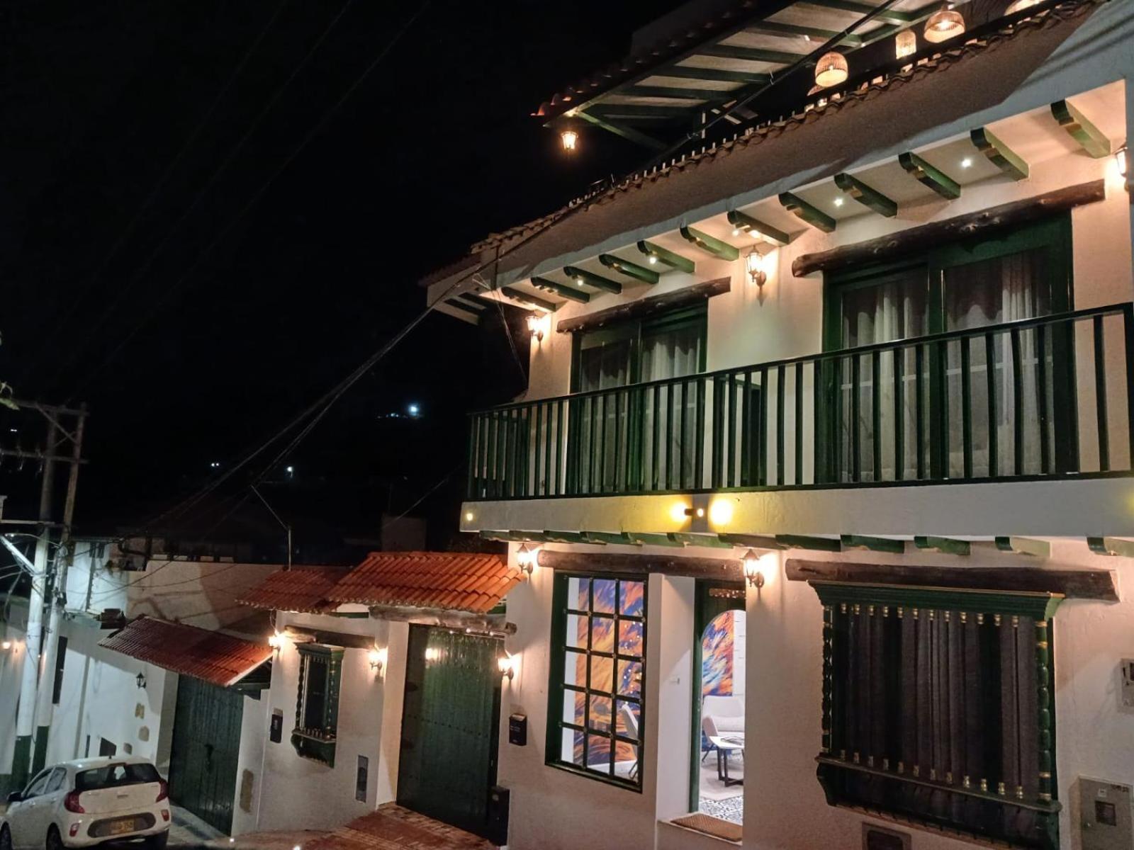 Hotel Santino Jenesano Zewnętrze zdjęcie